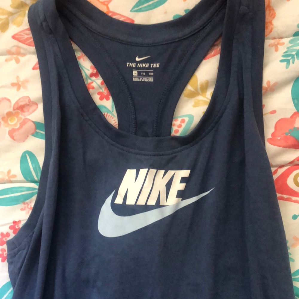 Nike tank xxl